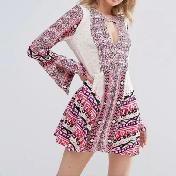 Free People Tegan Border Printed Flare Sleeve Mini Dress - Picture 12 of 13